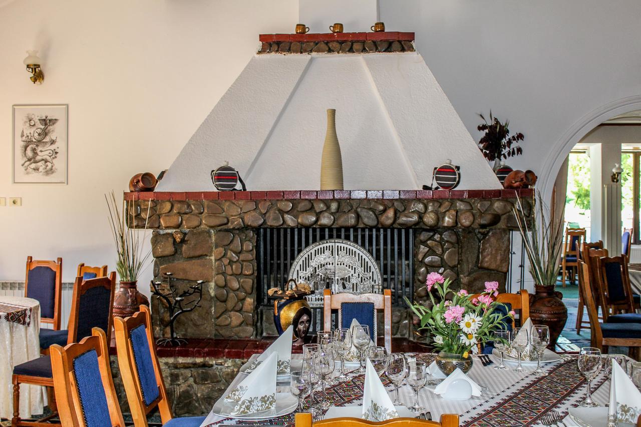 Hotel Cheia Кейя Экстерьер фото